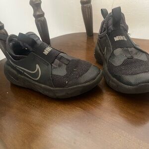 Nike Flex toddler 12C  Black